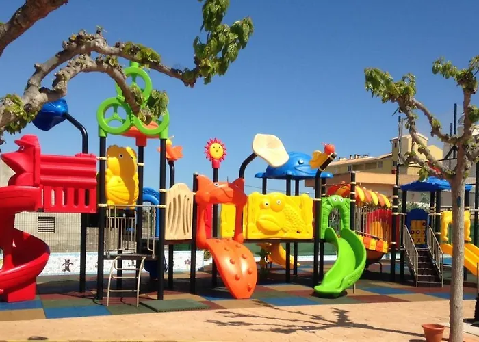 Camping Y Bungalows Monmar