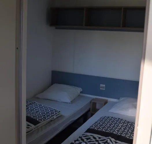 Camping Adults Only La Croix Badeau