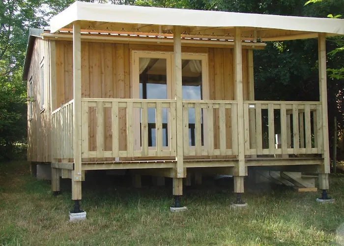 Camping Les Graves - Cabane Tithome