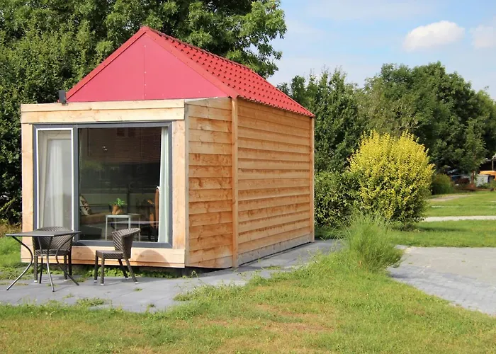 Tiny Cottage 2
