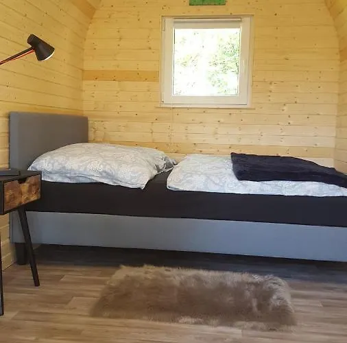 Glamping Pod im Wald