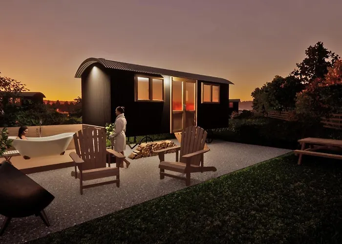 Silver Fern Glamping