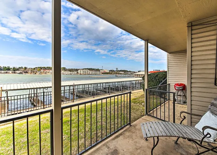 Hot Springs Condo On Lake Hamilton With Balcony!