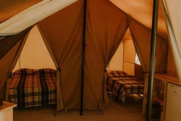 Camping Onlycamp Le Pont Romain