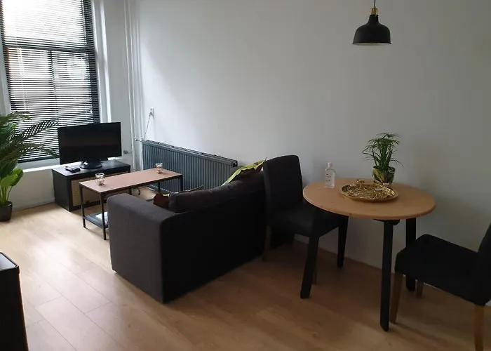 Recharge Hostel