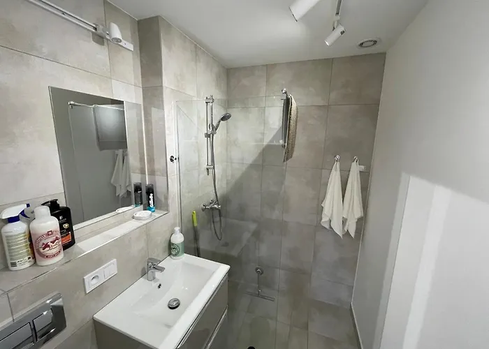 Appena Guest House