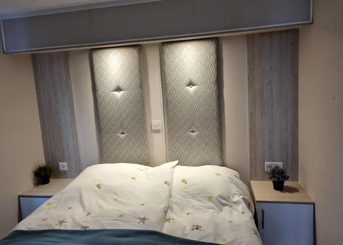 Camping Zeezicht Verhuur Chalet aan Zee
