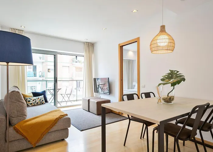 Lugaris Rambla Apartments