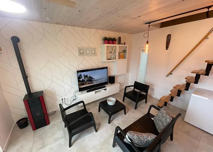 Appena Guest House 2