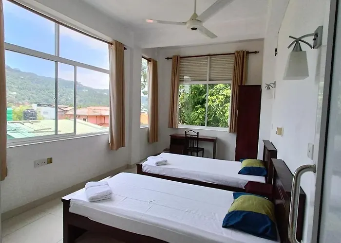 Smile Hub Kandy -Youth Hostel-