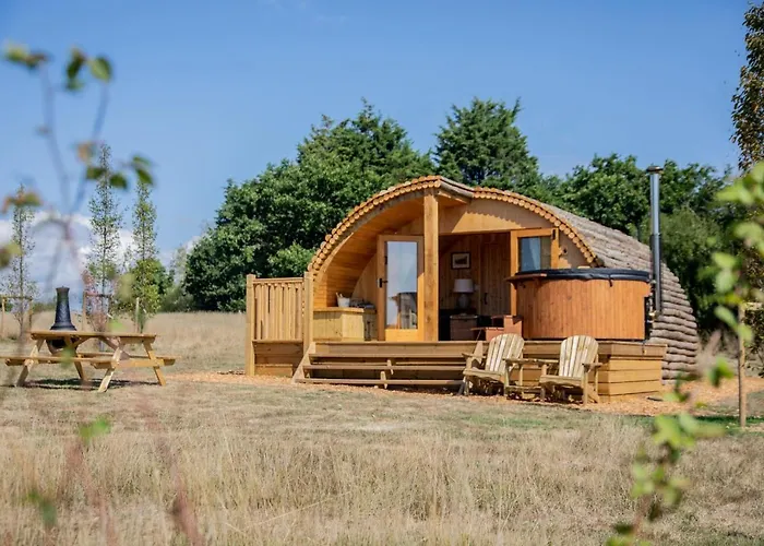 Barnhorn Glamping Villa Hooe