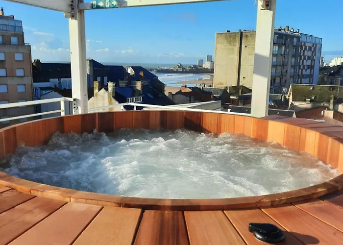Logis - Hotel Arc En Ciel Et Spa Les Sables D'Olonne