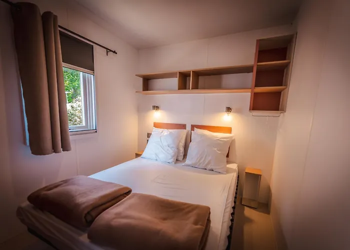 Camping Le Roucan West