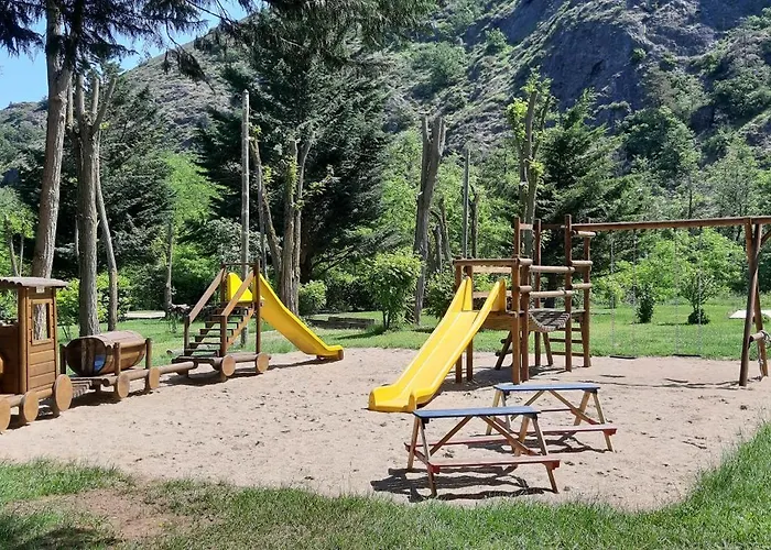 Camping Ushuaïa Villages Le Viaduc