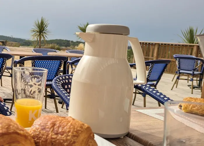 Camping Les Lodges Du Lagon