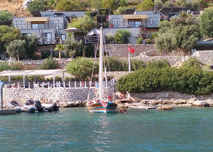 Riva Soeguet Beach 2 3 4