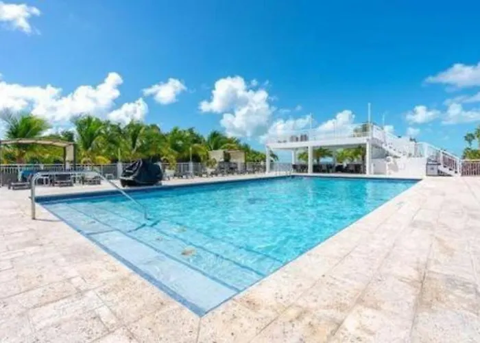 Spectacular Modern Key Largo Home