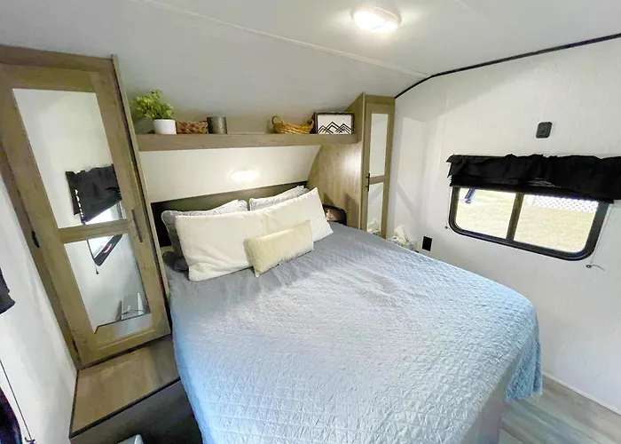 Pets Welcome Rv Sleeps 5 + Guadalupe River Access