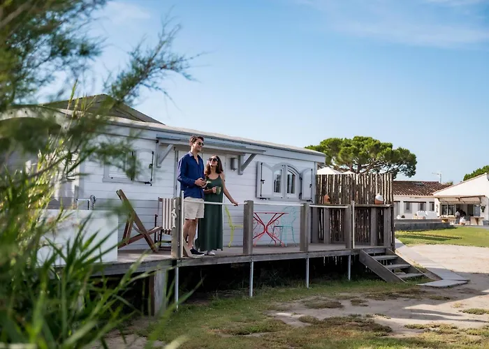 Lodge Sainte Helene Adult only