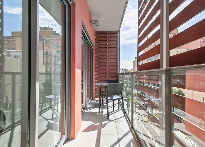 Lugaris Rambla Apartments