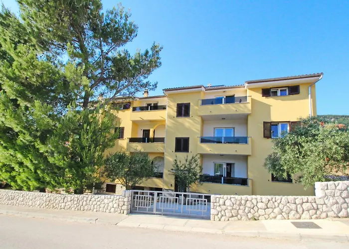 Sunshine Residence Baska