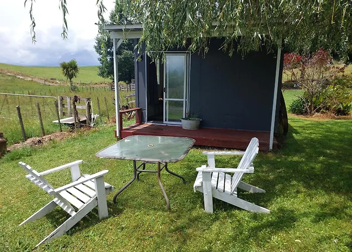 Waitomo Farmstay - Cabin 3 Or 4
