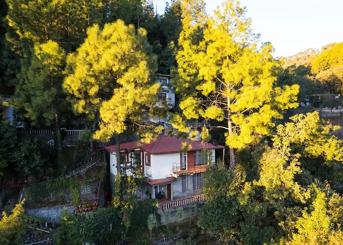 The Canadian Woods Resort