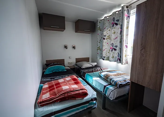 Camping écovillage Soleil du Pibeste