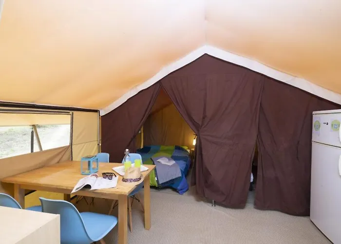 Camping Ushuaïa Villages Au Bois Joli