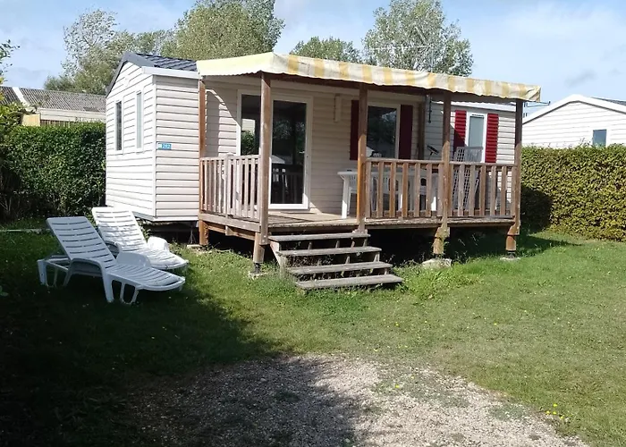 MHVACANCES LOUENT PLUSIEURS MOBILHOMES DANS CAMPING 4 ETOILES PROCHE CHATEAUX et ZOO BEAUVAL