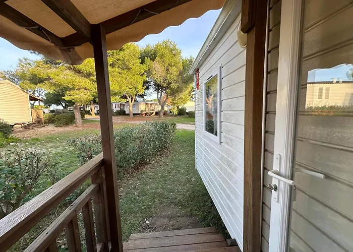 Bungalow 4-6 Personnes