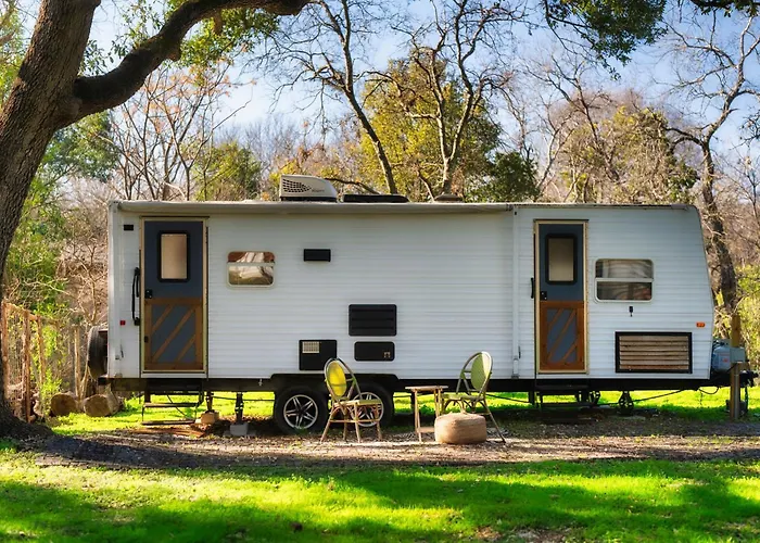 Cozy Rv On An Eco Farm Great Location