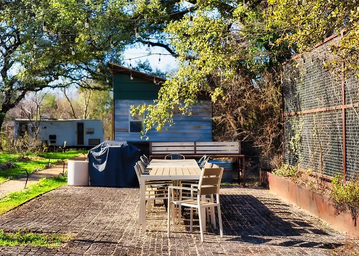 Modern 1Br Home On An Eco Farm Great Location