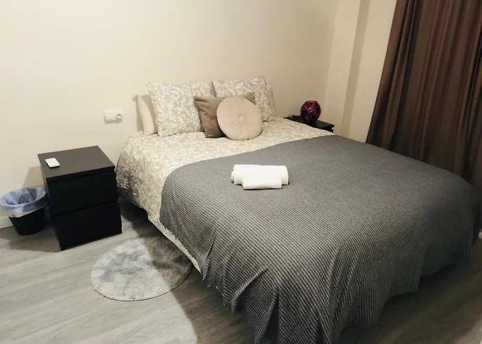 HABITACIONES A COMPARTIR EN APARTAMENTO RECIÉN REFORMADO EN PLAYa LA COLONIA