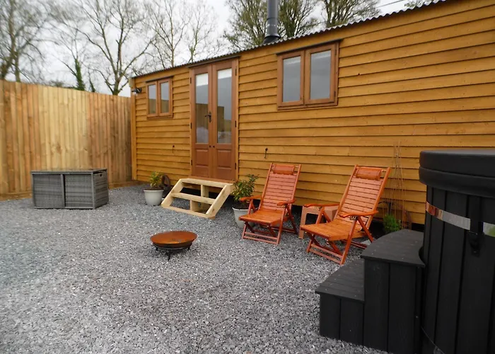 Tone Valley View Glamping Wellington 