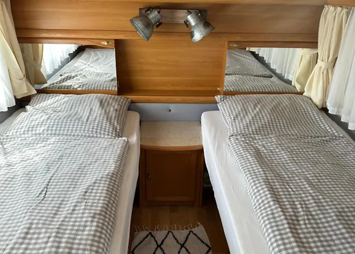 Mietwohnwagen 4 Personen