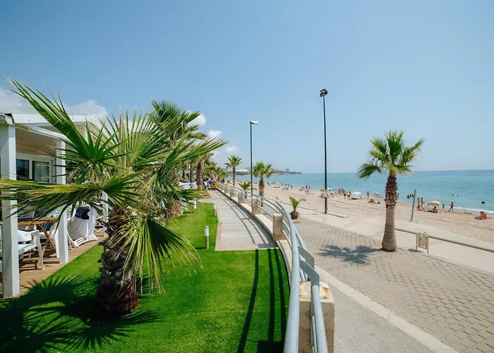 Alannia Costa Dorada