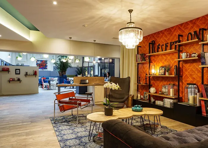 The Originals Boutique, Hôtel Le Londres, Saumur (Qualys-Hotel)