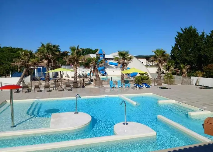 Camping Ushuaïa Village Les Chalets de Moulière