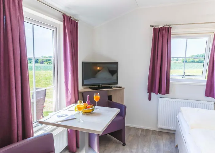 Ostsee-Chaletpark Hotel