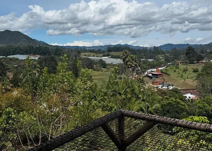 Alto Paraíso Glamping Carmen de Viboral