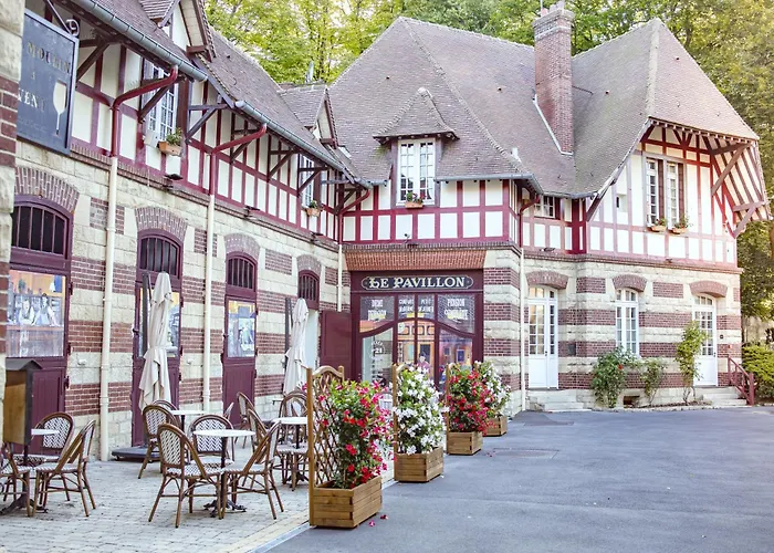 Le Chateau De La Tour