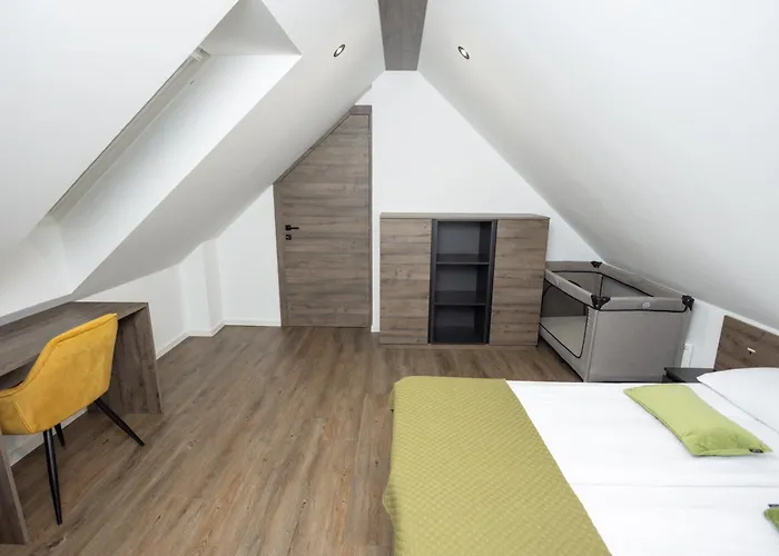 4 Elements Glamping & Apartments