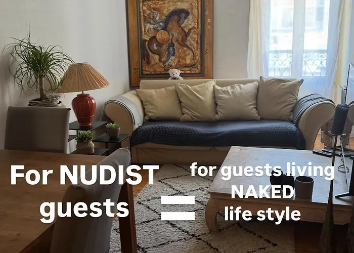 Room For Nudists Near Nice Port In A Shared Apartment