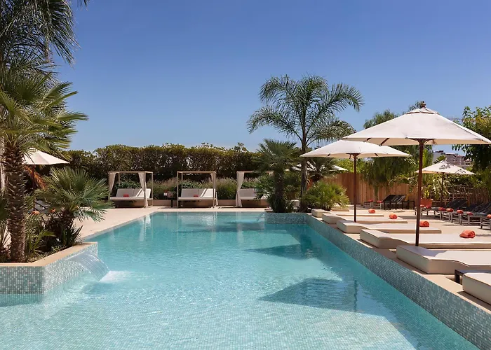 Luna Club Hotel Yoga & Spa 4Sup