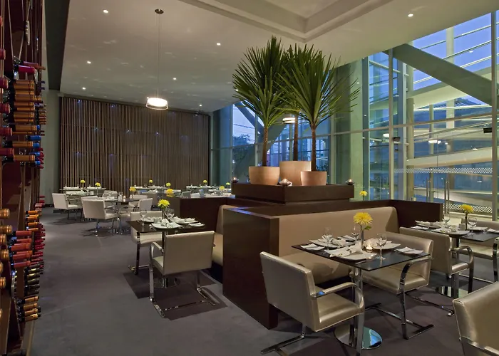 Four Points By Sheraton Los Angeles