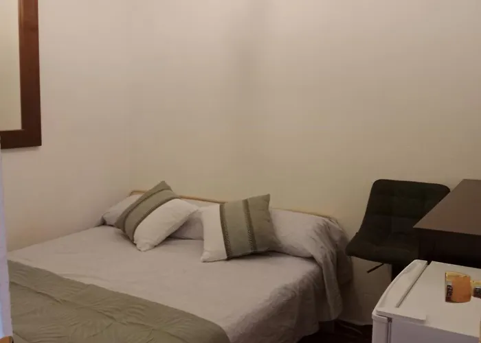 Habitación 1 en piso compartido con acceso Zonas comunes
