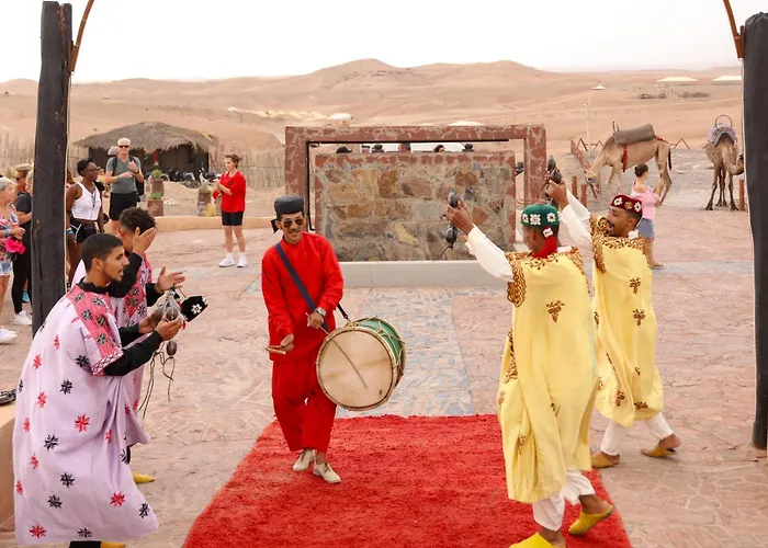 Agafay Luxury Desert Camp - Glamping Experience