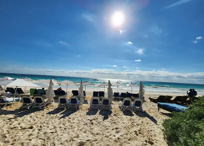 Playa Las Palmas Glamping Tulum