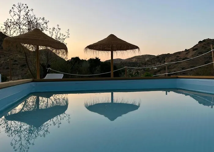 Glamping Cabaña Suite Los Almendros